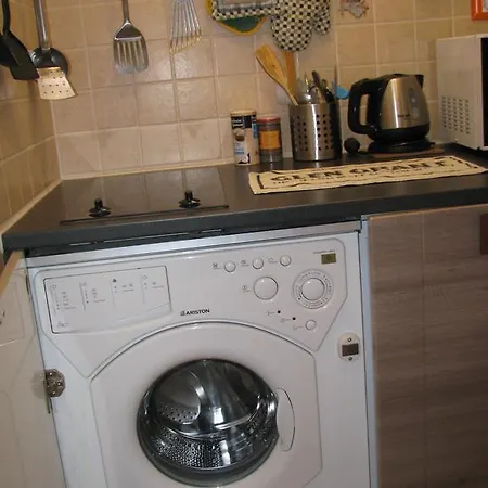 Apartment In Rue Halevy