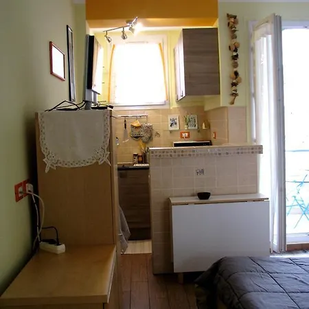 Apartment In Rue Halevy *
